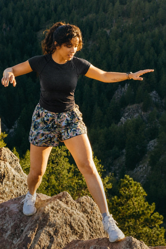 Women's Chafe-Free Seamless Short Sleeve Shirt - Merino Comfort Knit
